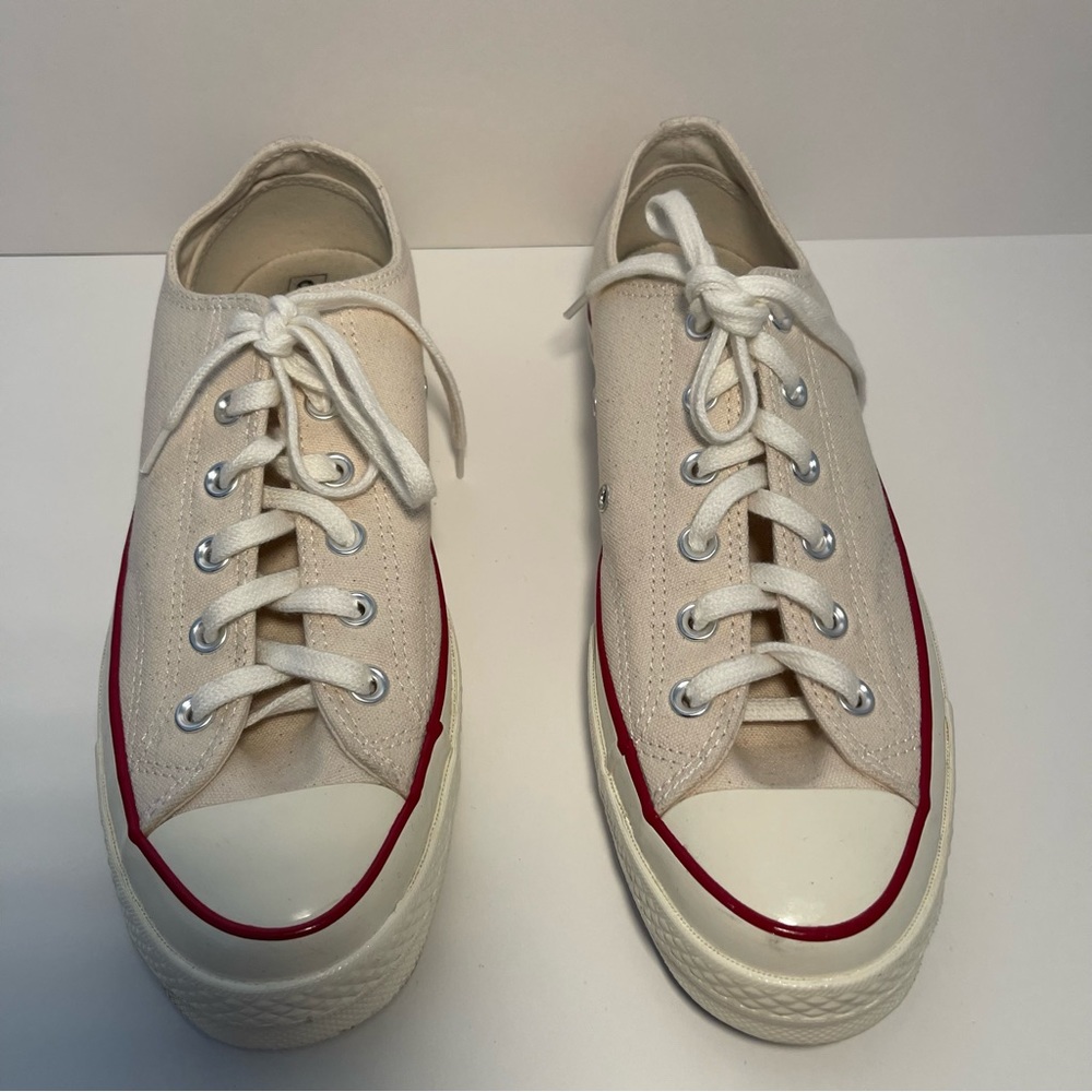 Converse Chuck Taylor canvas sneakers - Women’s Size 10 - Parchment Beige